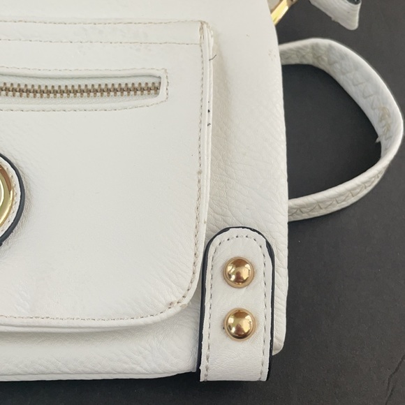 🚨🚨EUC Mía K Farrow Collection Crossbody - Picture 3 of 9